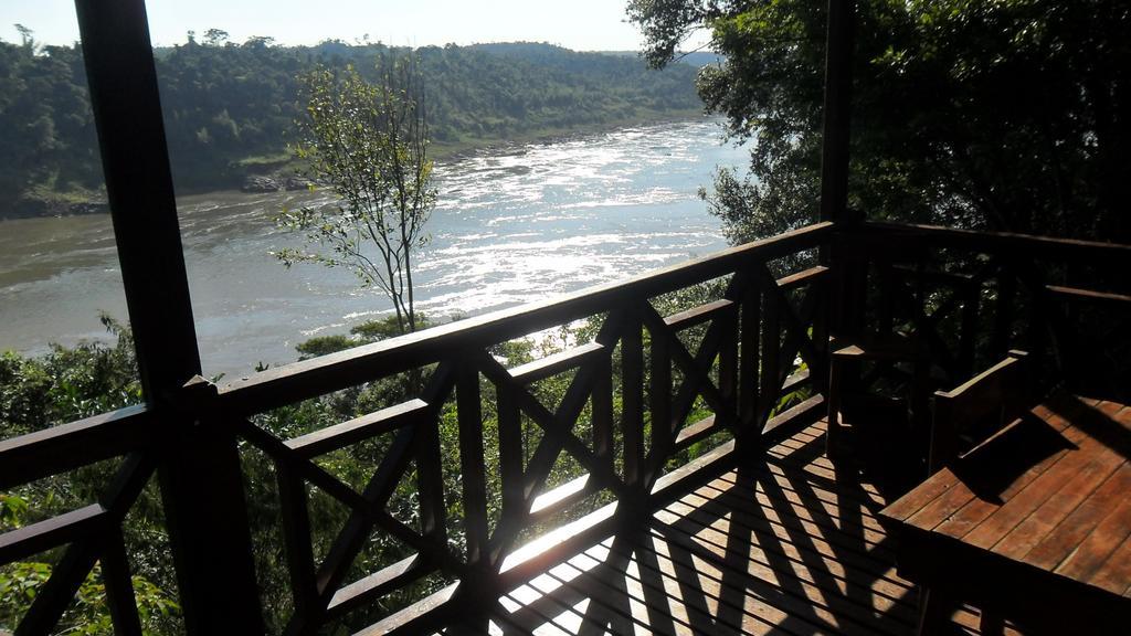פוארטו איגואסו Panambi Lodge B&B מראה חיצוני תמונה