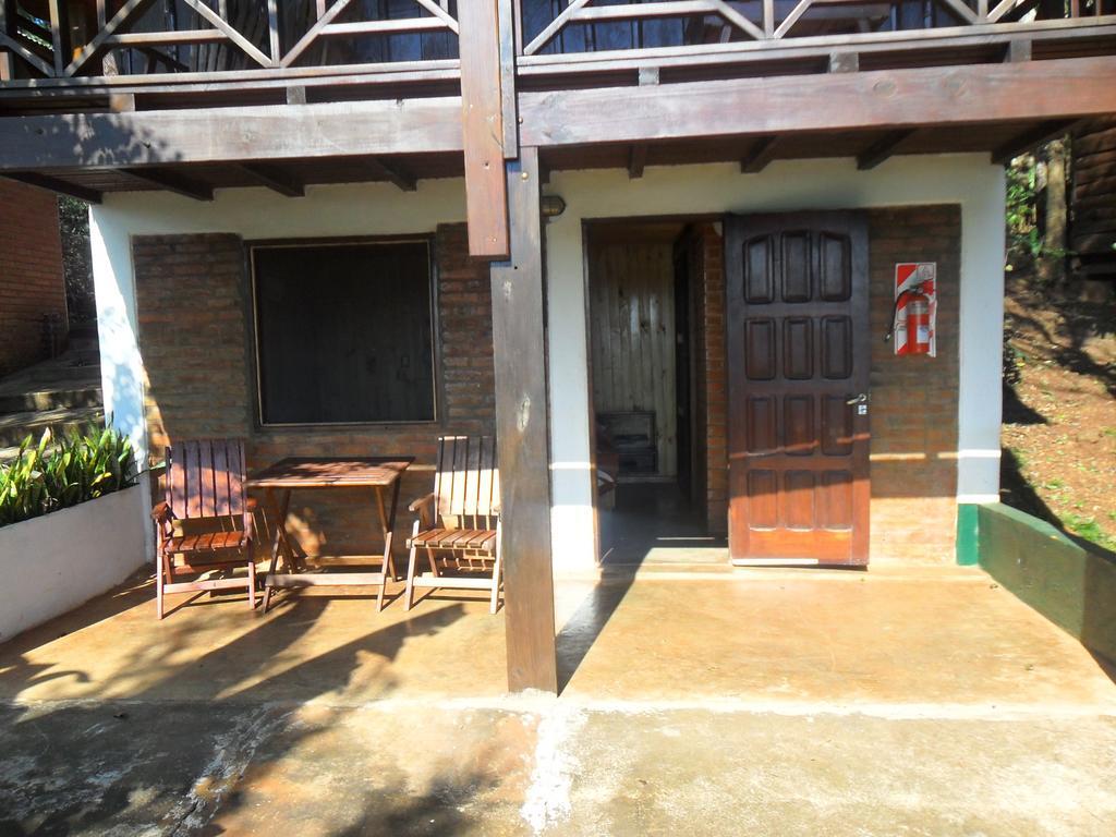 פוארטו איגואסו Panambi Lodge B&B מראה חיצוני תמונה