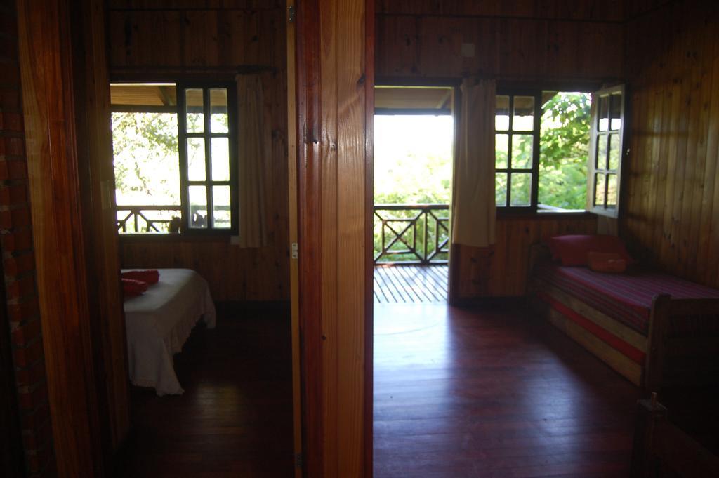 פוארטו איגואסו Panambi Lodge B&B מראה חיצוני תמונה